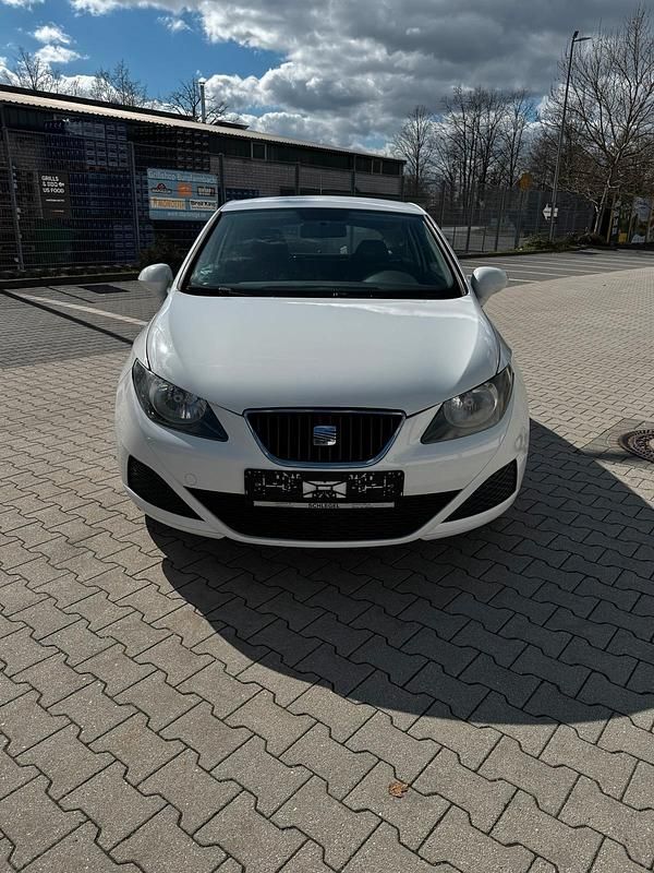Gebraucht Seat Ibiza 60 PS (44 kW) 2011 Weiß Kleinwagen
