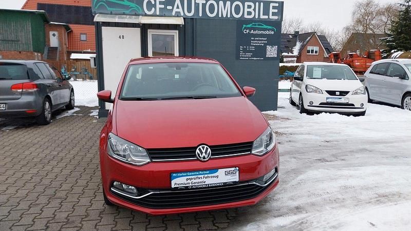 Gebraucht VW Polo Highline 90 PS (66 kW) 2014 Rot Kleinwagen