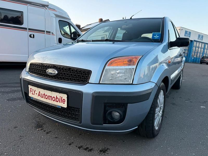 Gebraucht Ford Fusion 75 PS (55 kW) 2006 Blau Kleinwagen