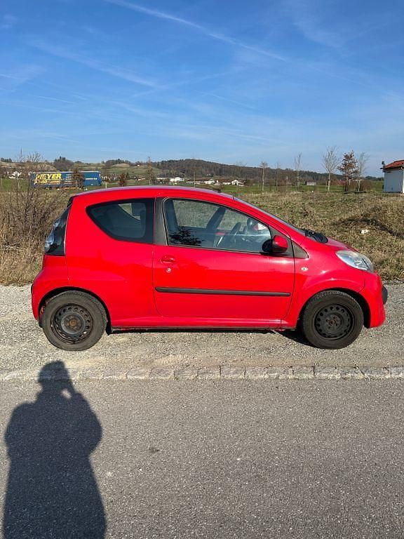 Gebraucht Citroën C1 Style 68 PS (50 kW) 2007 Rot Kleinwagen