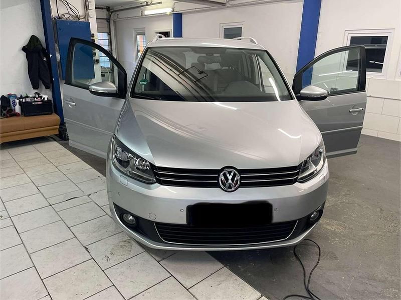 Gebraucht 2014 VW Touran Life Van / Kleinbus | 7.590 € (Fairer Preis) - Bild 1/4