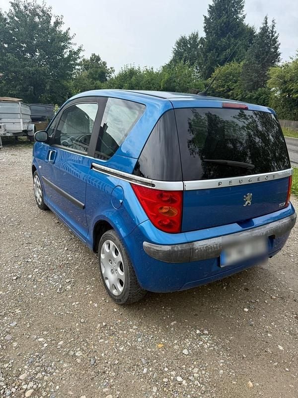 Blau Gebraucht 2006 Peugeot 1007 Kleinwagen | 1.600 € (Fairer Preis) - Bild 1/4
