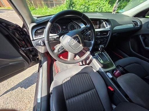 Gebraucht Audi A4 Ambiente 160 PS (117 kW) 2009 Grau Kombi