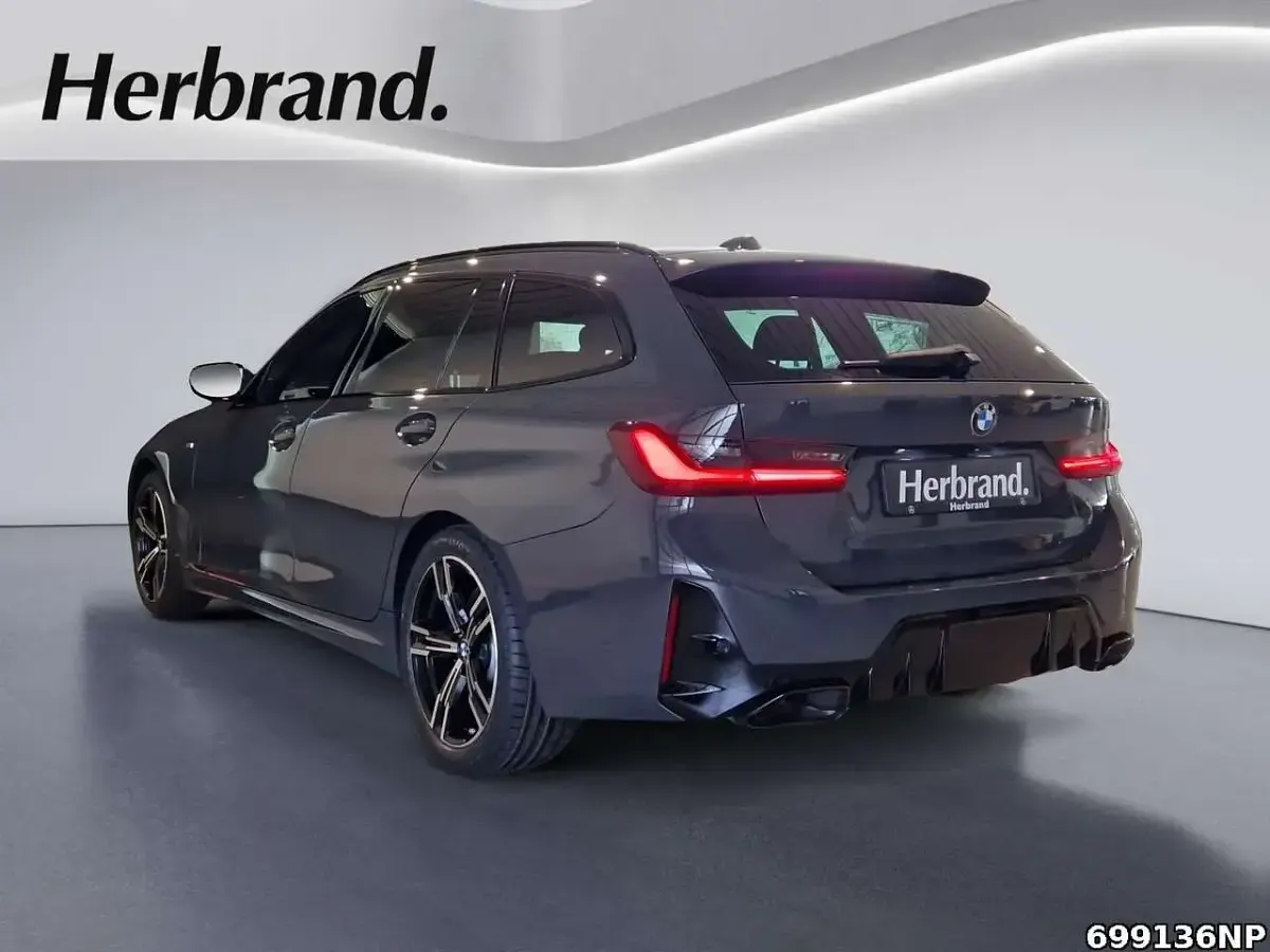 Usata BMW M3 Performance 374 CV (275 kW) 2023 Grigio Station wagon