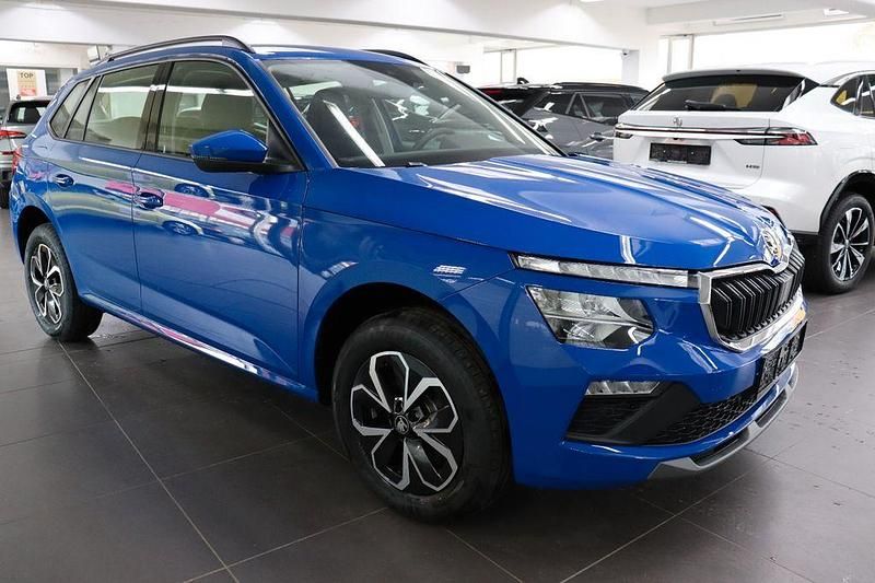 Neu Skoda Kamiq Selection 150 PS (110 kW) 2025 Blau SUV