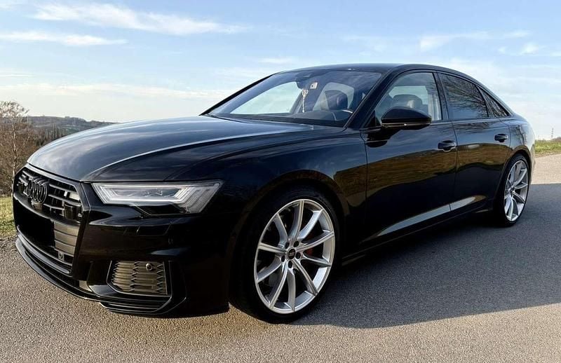 Schwarz Gebraucht 2020 Audi RS6 S-Line Limousine | 42.900 € - Bild 1/4