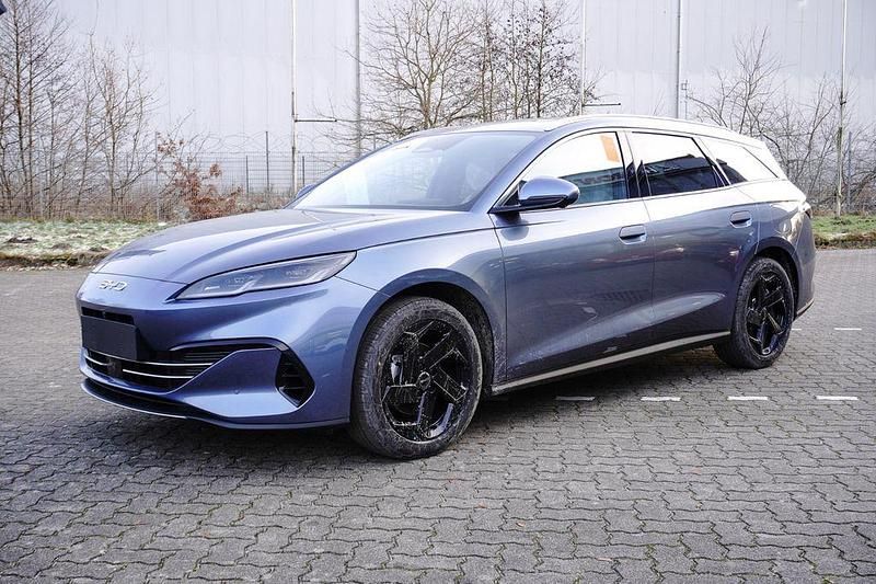 Neu BYD Seal Comfort 98 PS (72 kW) 2026 Blau Limousine