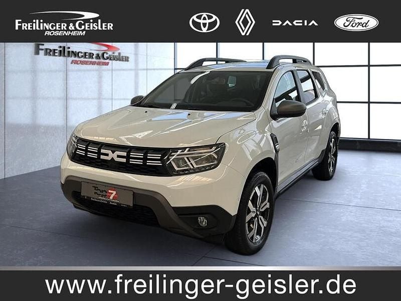 Gletscherweiss Gebraucht 2023 Dacia Duster Journey SUV | 19.900 € (Fairer Preis) - Bild 1/4