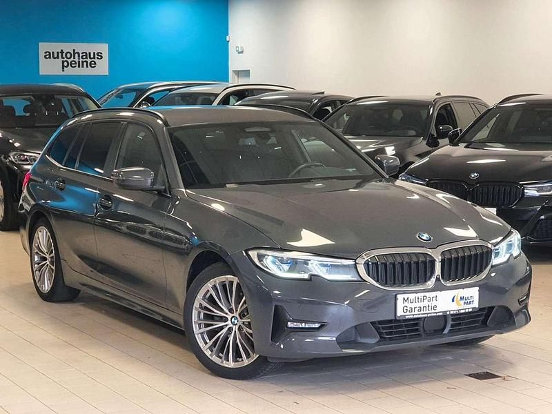 Gebraucht BMW 318 Performance 150 PS (110 kW) 2021 Grau Limousine