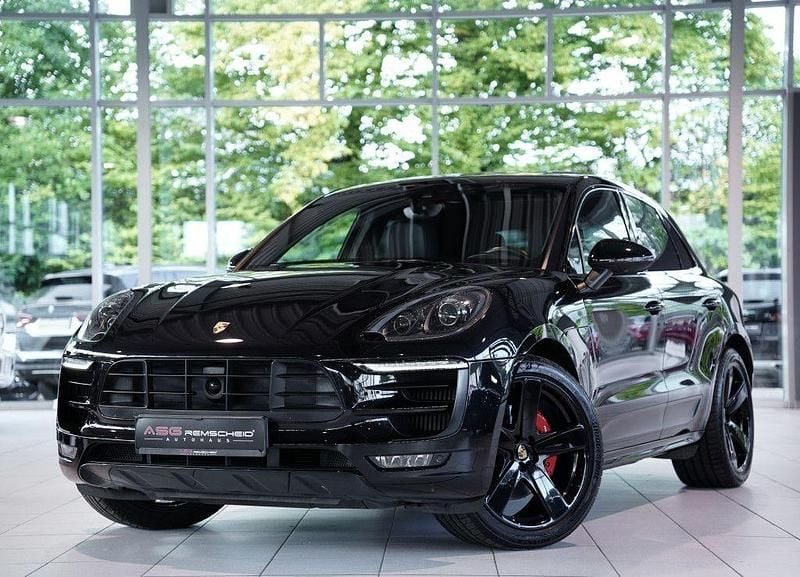 Schwarz Gebraucht 2016 Porsche Macan GTS Sport SUV | 43.800 € (Etwas zu teuer) - Bild 1/4