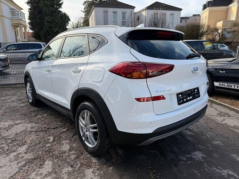 Gebraucht Hyundai Tucson Trend 136 PS (100 kW) 2019 Weiß SUV