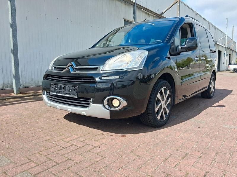 Gebraucht Citroën Berlingo 120 PS (88 kW) 2014 Schwarz Van / Kleinbus