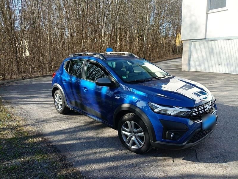 Gebraucht Dacia Sandero Stepway 91 PS (66 kW) 2023 Blau SUV