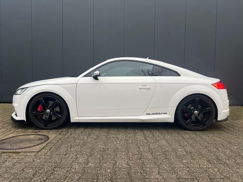 Gebraucht Audi TTS Design 310 PS (228 kW) 2015 Weiß Coupé