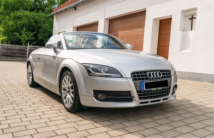 Gebraucht Audi TT Roadster 160 PS (117 kW) 2009 Silber Cabrio