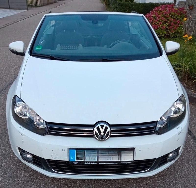 Gebraucht VW Golf Cabriolet Life 105 PS (77 kW) 2014 Weiß Cabrio