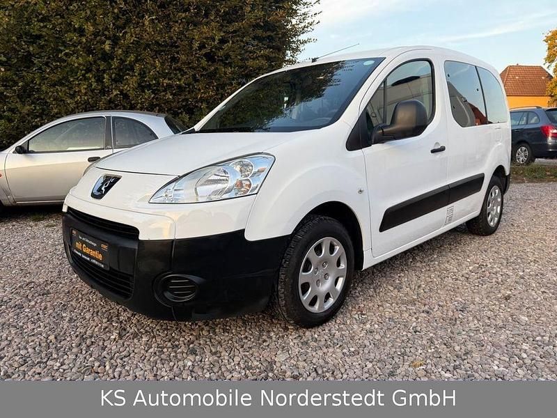 Weiß Gebraucht 2009 Peugeot Partner Comfort Van | 5.900 € (Fairer Preis) - Bild 1/4