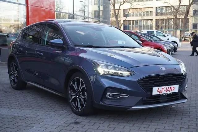 Usata Ford Focus Active 125 CV (91 kW) 2019 Blu Berlina
