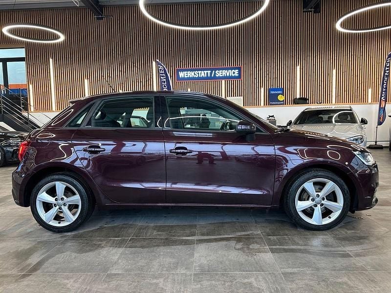 Gebraucht Audi A1 Sportback Design 116 PS (85 kW) 2016 Violett Kleinwagen
