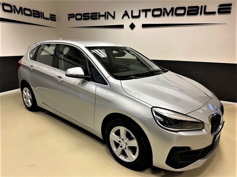 Glaciersilber Gebraucht 2020 BMW 218 Active Tourer Advantage Van / Kleinbus | 19.950 € (Fairer Preis) - Bild 1/4