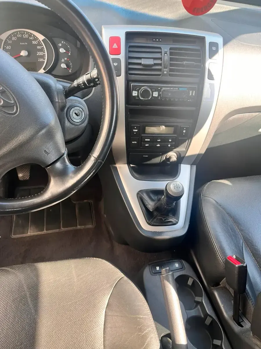 Gebraucht Hyundai Tucson 140 PS (102 kW) 2008 Schwarz SUV