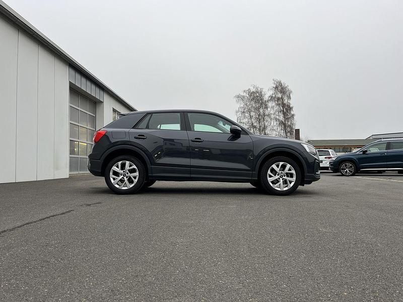 Gebraucht Audi Q2 150 PS (110 kW) 2022 Manhattangrau SUV