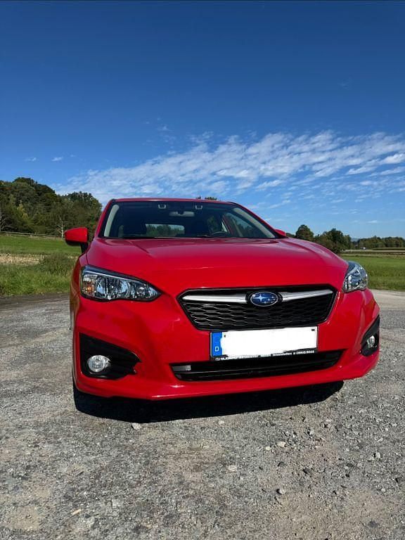Gebraucht Subaru Impreza Style 114 PS (83 kW) 2018 Rot Limousine