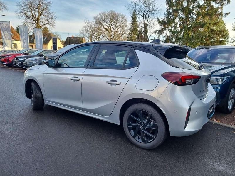 Gebraucht Opel Corsa 101 PS (74 kW) 2025 Grau/typ aussenverkleidung met Limousine