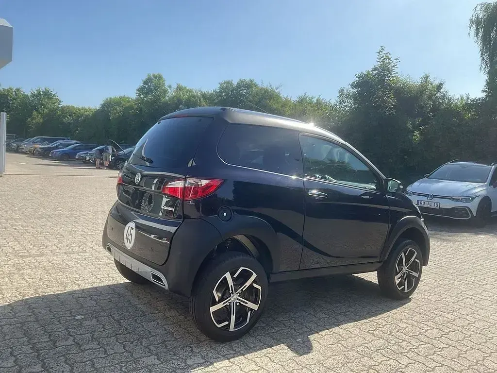Gebraucht Aixam Crossover Premium Premium 2023 Schwarzmetallic Kleinwagen