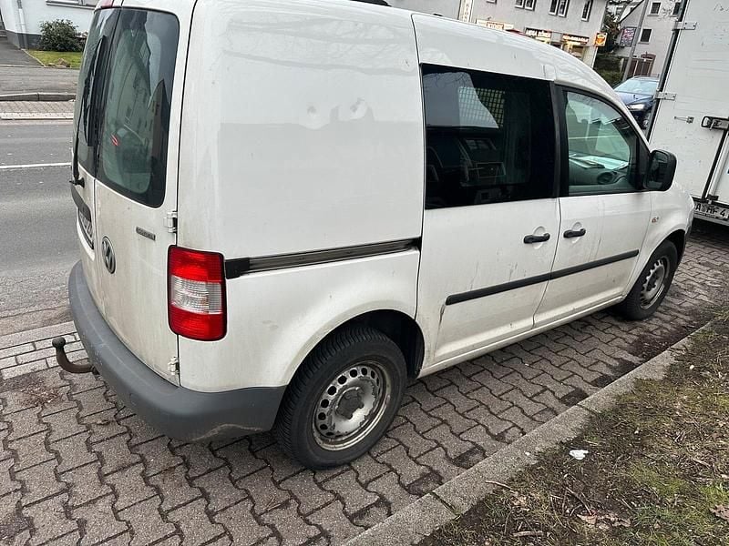 Gebraucht VW Caddy 109 PS (80 kW) 2009 Weiß Van / Kleinbus