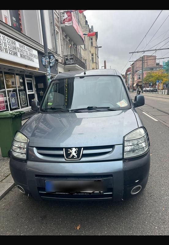 Grau Gebraucht 2005 Peugeot Partner Van | 2.499 € - Bild 1/4