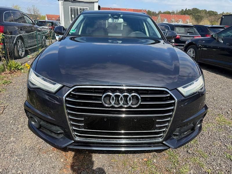 Gebraucht Audi A6 Sport 190 PS (139 kW) 2017 Blau Kombi