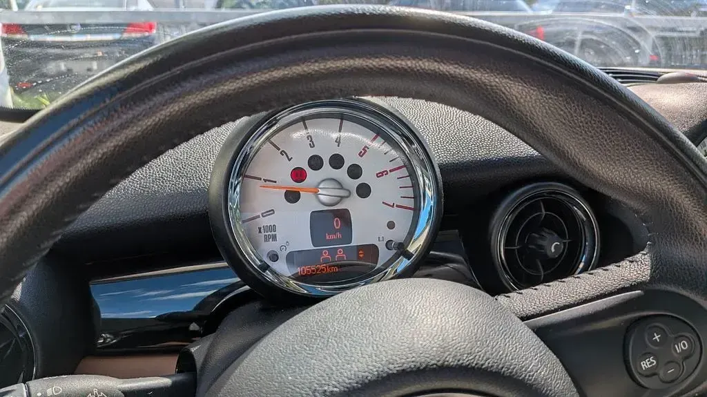 Gebraucht Mini Cooper D 111 PS (81 kW) 2012 Braun Kleinwagen