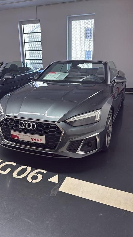 Grau Gebraucht 2020 Audi A5 Cabriolet S-Line Cabrio | 32.000 € (Guter Preis) - Bild 1/4
