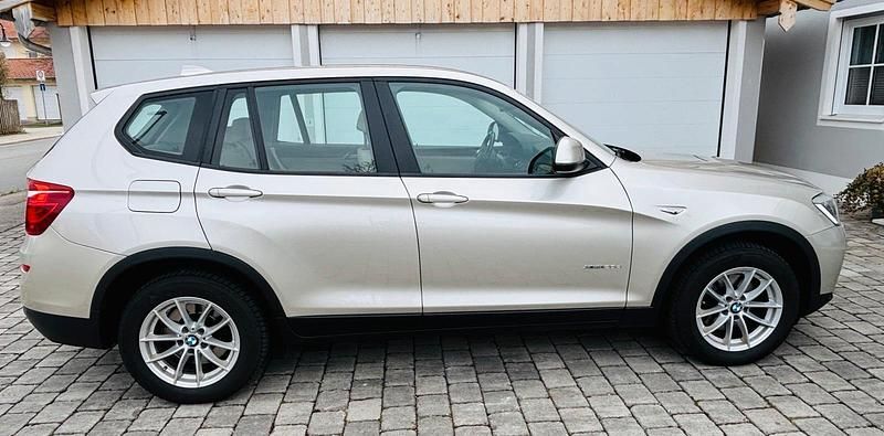 Gebraucht BMW X3 190 PS (139 kW) 2014 Silber SUV