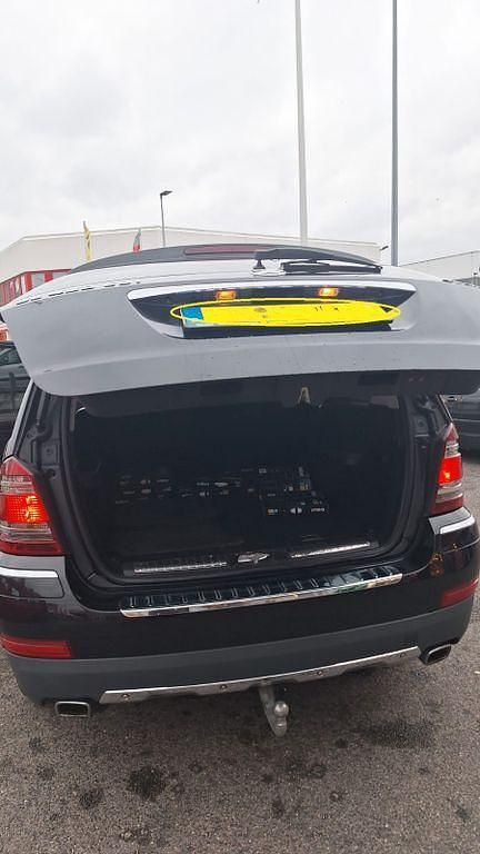 Gebraucht Mercedes GL420 306 PS (225 kW) 2009 Schwarz SUV