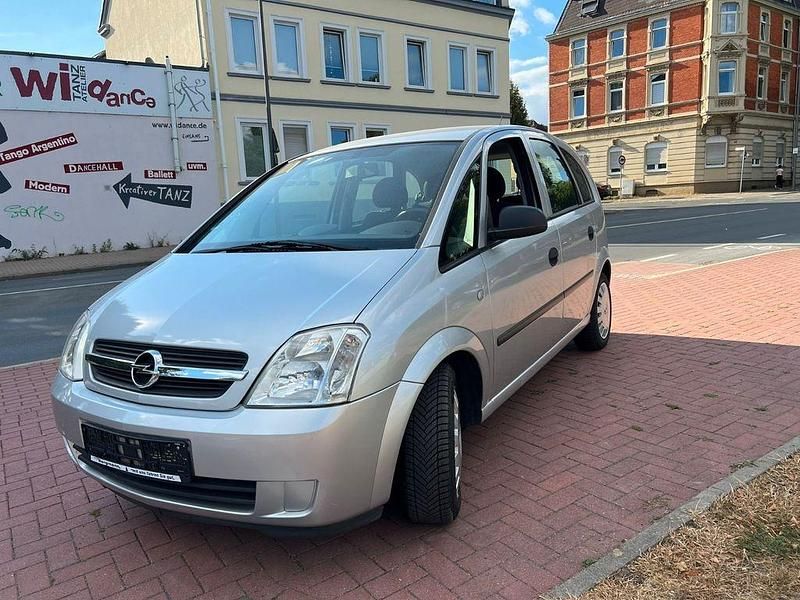 Silber Gebraucht 2003 Opel Meriva Basis Van / Kleinbus | 3.990 € (Teuer) - Bild 1/4