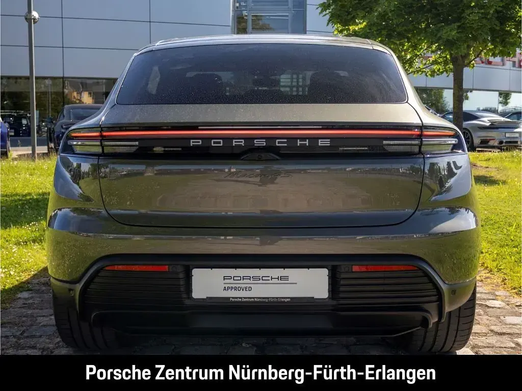 Gebraucht Porsche Macan 380 kW (517 PS) 2025 Grün SUV