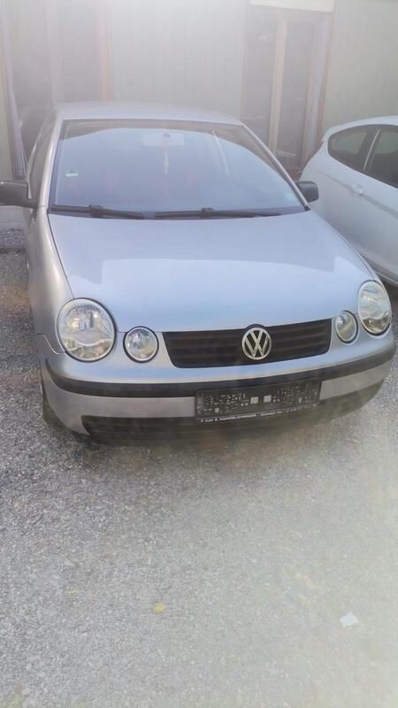 Silber Gebraucht 2001 VW Polo Limousine | 400 € (Guter Preis) - Bild 1/4