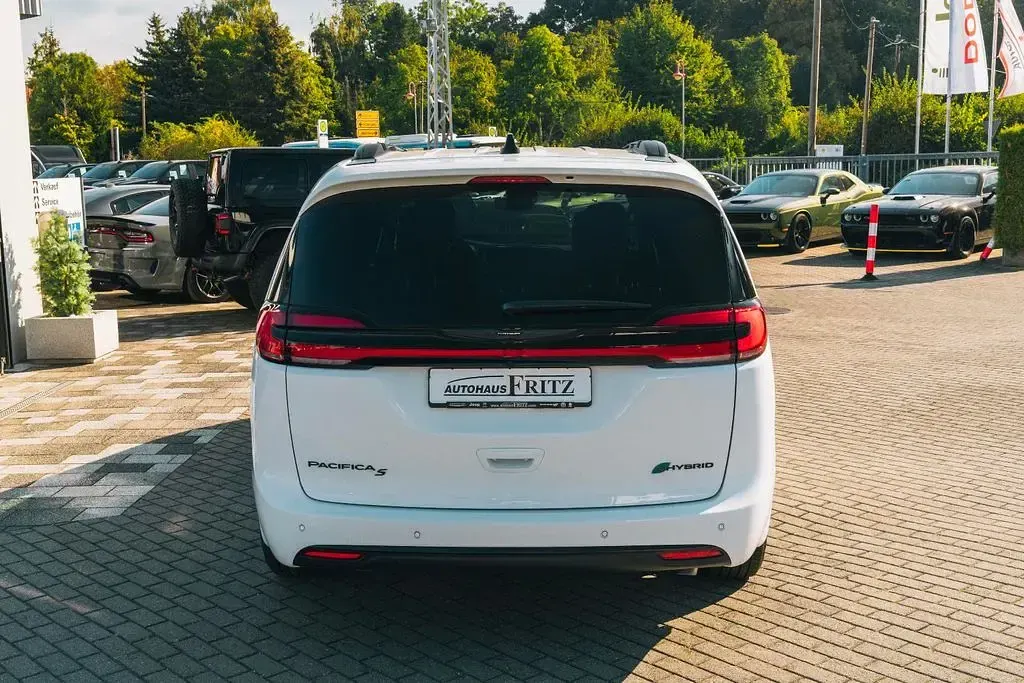 Neu Chrysler Pacifica Limited 264 PS (194 kW) 2026 Weiß Van