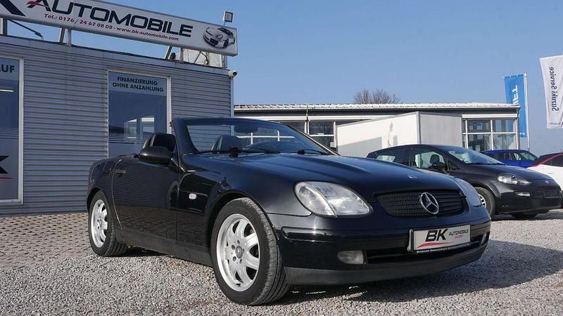 Schwarz Gebraucht 1999 Mercedes SLK200 Cabrio | 3.990 € - Bild 1/4