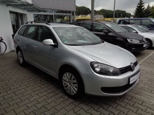 Gebraucht VW Golf VI Business 105 PS (77 kW) 2012 Silber metallic Kleinwagen