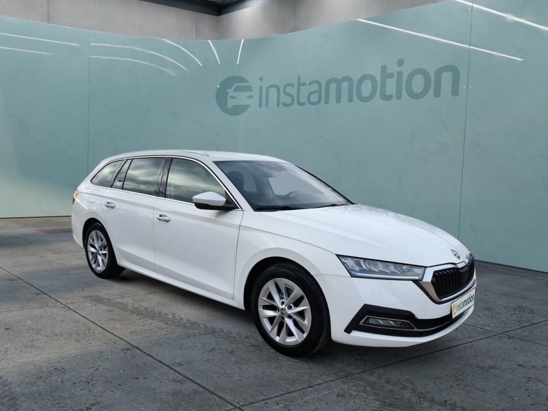 Weiß Gebraucht 2023 Skoda Octavia Kombi | 30.450 € (Etwas zu teuer) - Bild 1/4