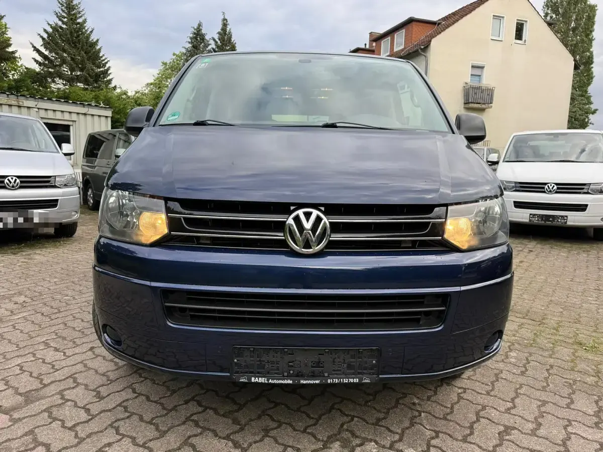 Gebraucht VW Multivan 140 PS (102 kW) 2010 Blau Van / Kleinbus