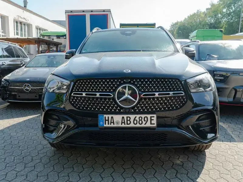 Gebraucht Mercedes GLE400 AMG 381 PS (280 kW) 2026 Schwarz metalliclack obsidians SUV