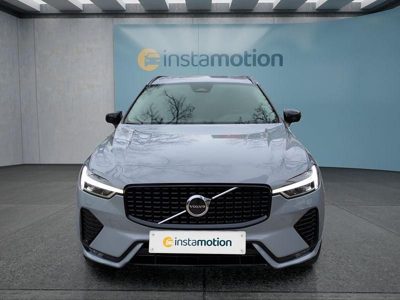 Gebraucht Volvo XC60 Plus 197 PS (144 kW) 2023 Grau SUV