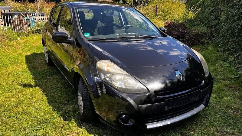Schwarz Gebraucht 2009 Renault Clio II Expression Limousine | 1.000 € (Superpreis) - Bild 1/4
