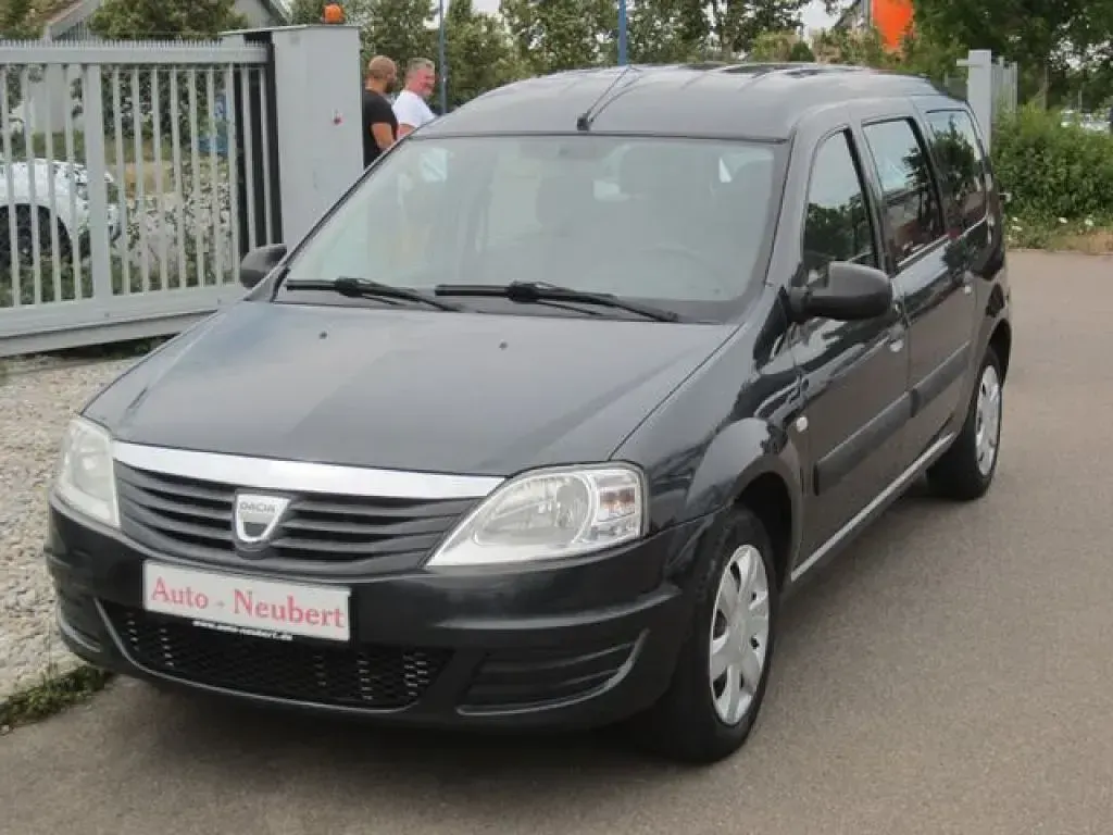 Gebraucht Dacia Logan MCV Ambiance 87 PS (63 kW) 2009 Grau (metallic) Kombi