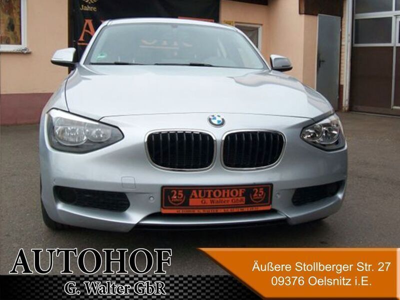 Gebraucht BMW 116 Efficient Dynamics 116 PS (85 kW) 2014 Silber metallic Kleinwagen