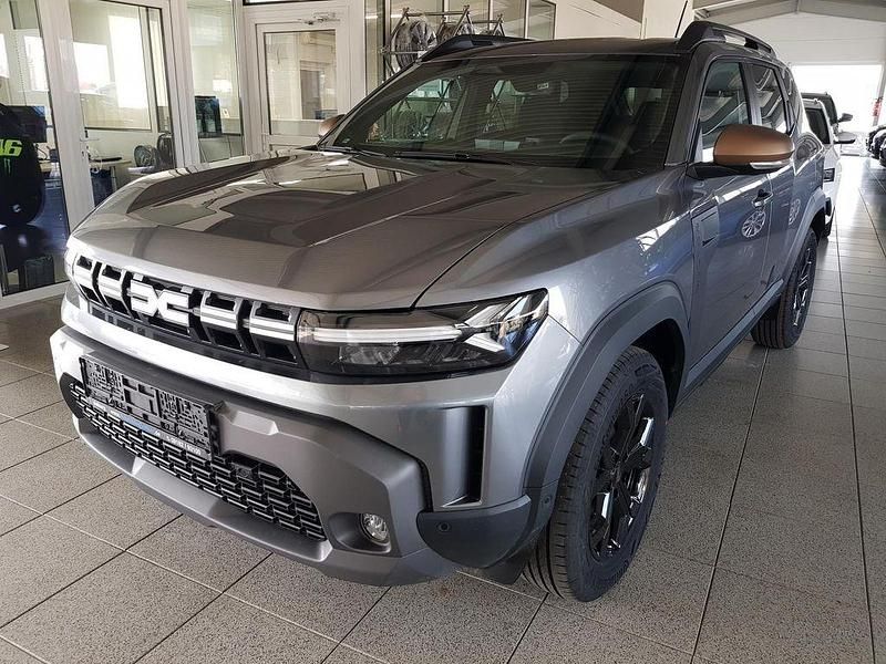 Second-hand Dacia Duster 120 CP (88 kW) 2026 Gri SUV